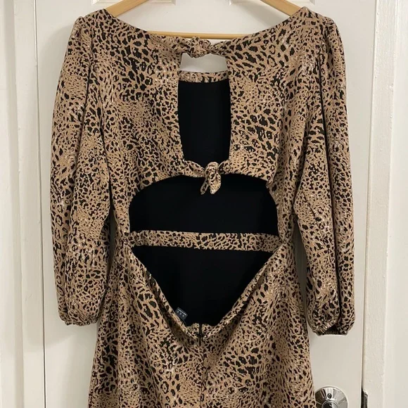 Anthropologie Maeve Knit Cut-Out Mini Dress Size 14 - Picture 5 of 6